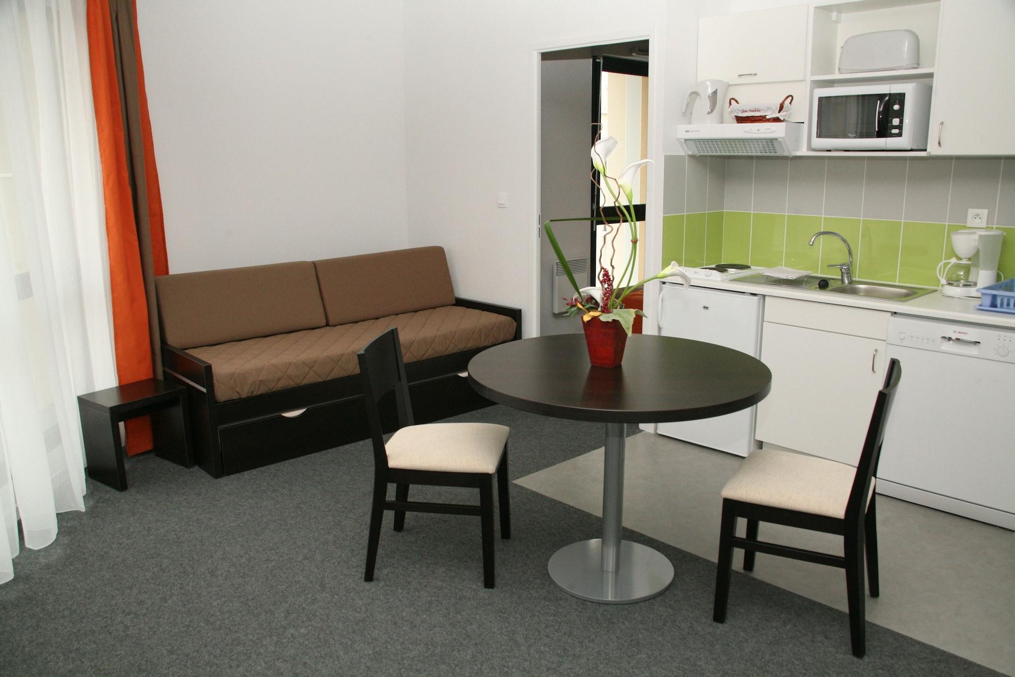 Nemea Appart Hotel Home Suite Nancy Centre Екстер'єр фото