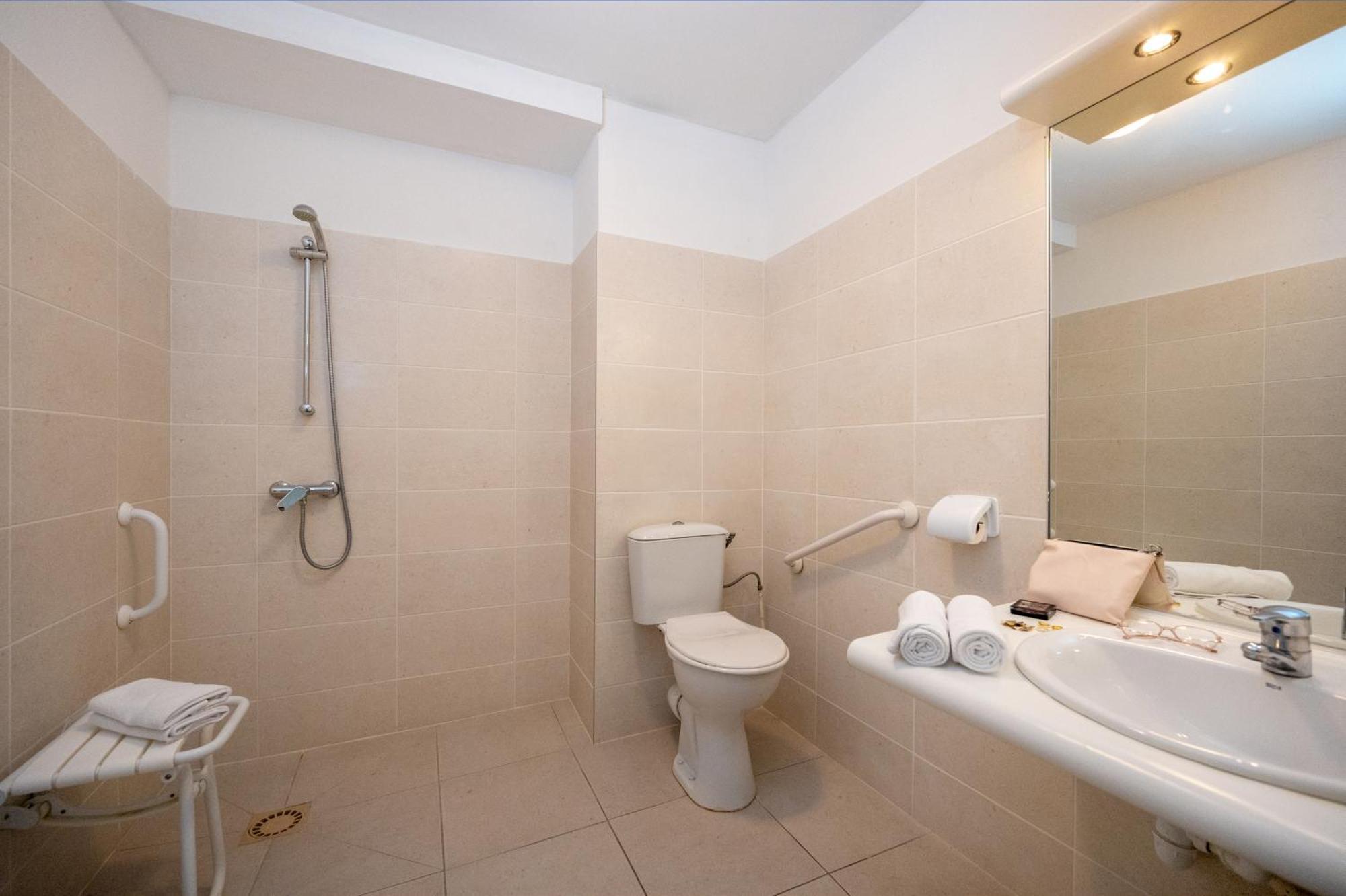 Nemea Appart Hotel Home Suite Nancy Centre Екстер'єр фото