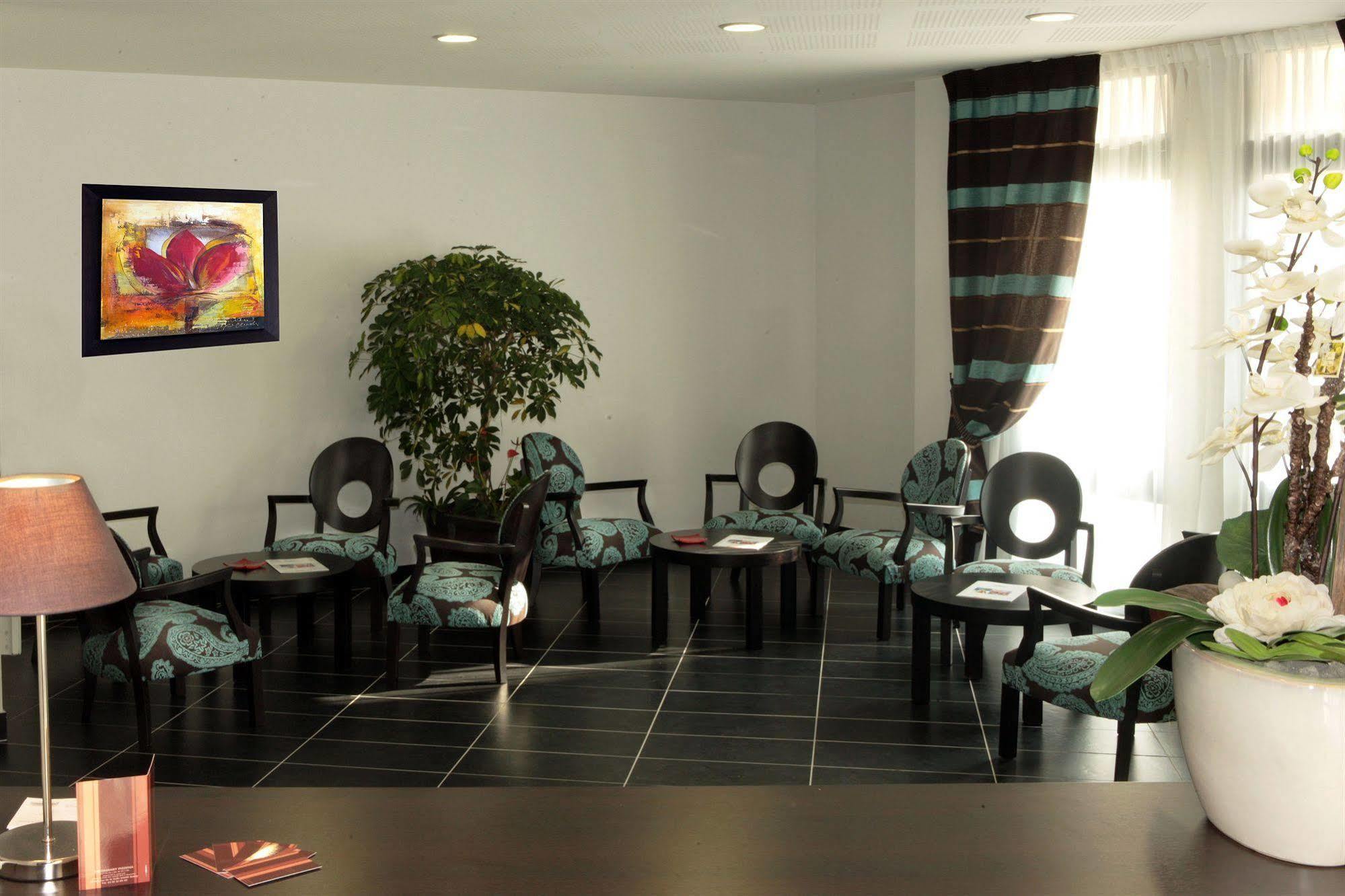Nemea Appart Hotel Home Suite Nancy Centre Екстер'єр фото